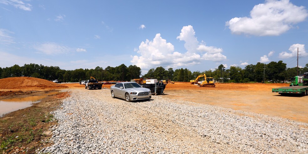 3603 Broad River Rd, Columbia, SC à louer - Photo du bâtiment - Image 3 de 28