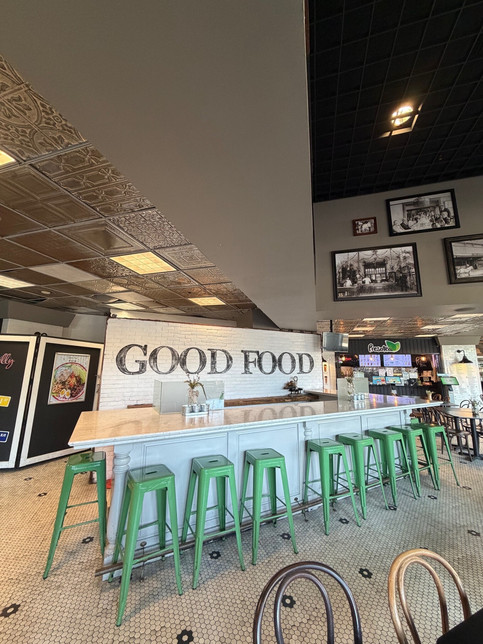 131-195 W Center Street Promenade, Anaheim, CA for lease Interior Photo- Image 1 of 2