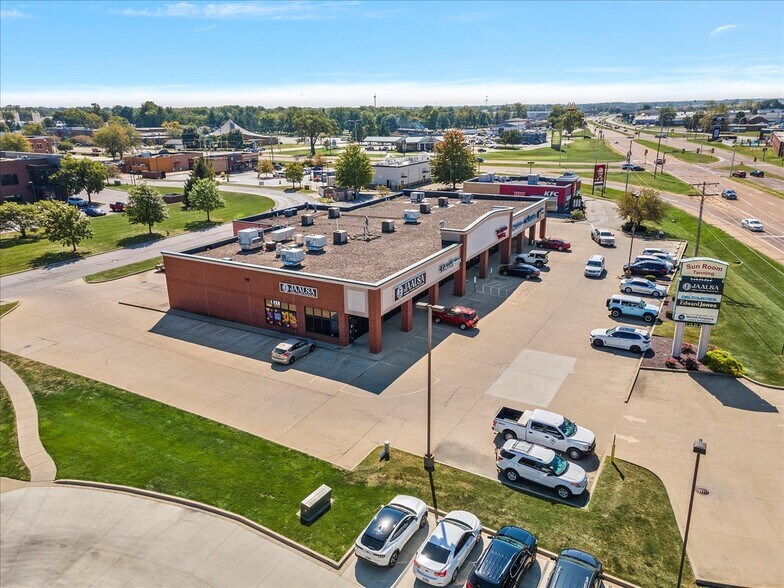 3120-3126 S Sixth St, Springfield, IL à louer - Photo du bâtiment - Image 3 de 4