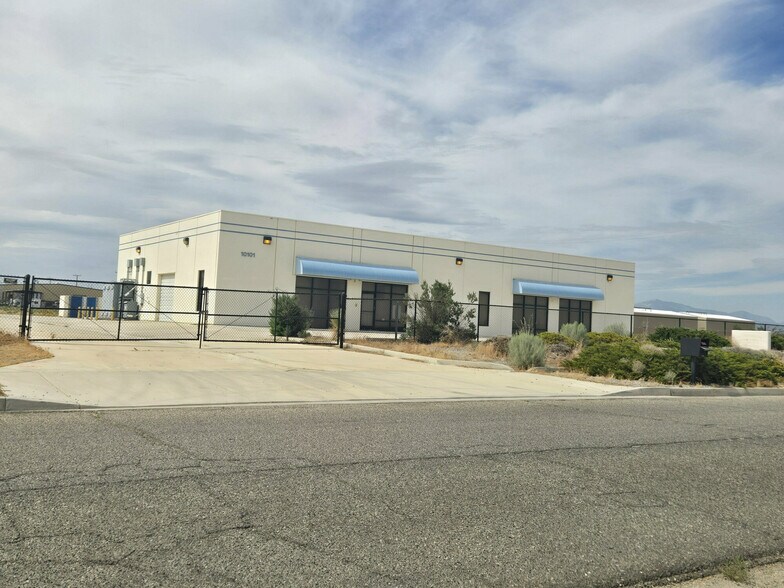 9711-10101 Yucca Rd, Adelanto, CA for sale - Building Photo - Image 2 of 6