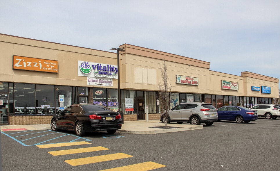 400-450 Bergen St, Harrison, NJ for lease - Building Photo - Image 1 of 14