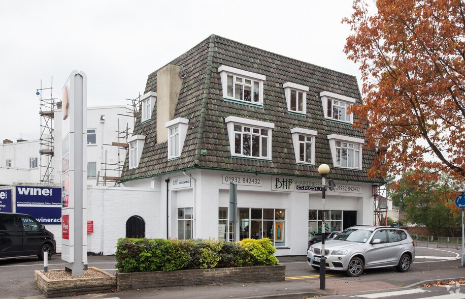 1-4 Queens Rd, Weybridge à louer - Photo du bâtiment - Image 2 de 12