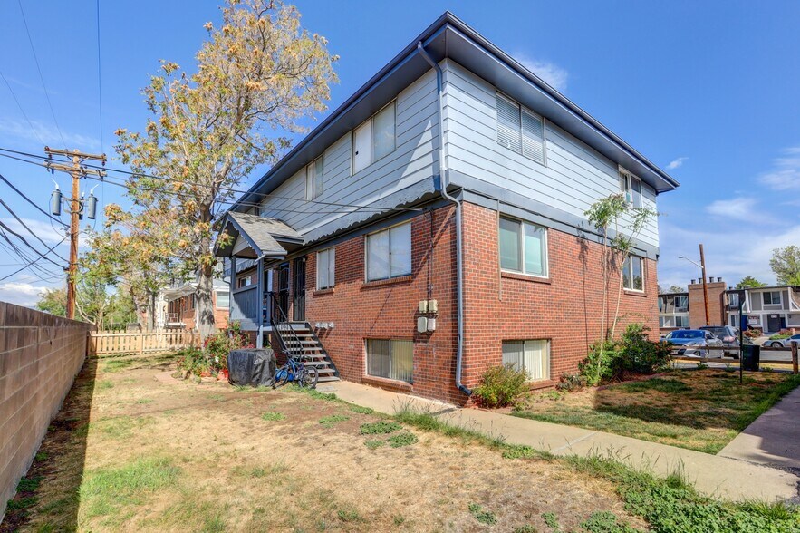 2831 Eliot Cir, Westminster, CO à vendre - Photo du bâtiment - Image 3 de 17