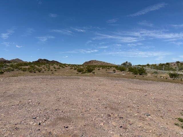 31731 National Trails hwy, Newberry Springs, CA à vendre - Photo du bâtiment - Image 2 de 14