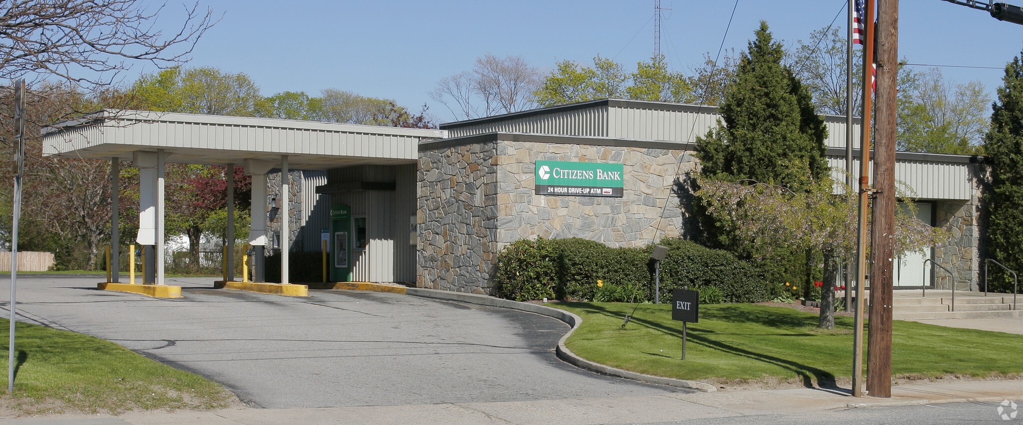 43 Pennsylvania Ave, Niantic, CT for lease Primary Photo- Image 1 of 55