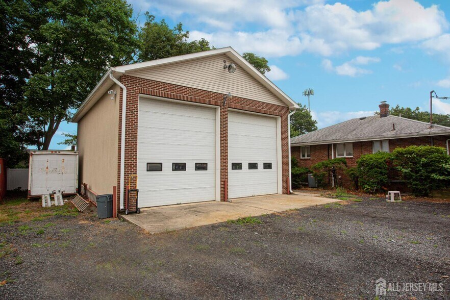 2070-2078 State Route 35, South Amboy, NJ 08879, South Amboy, NJ for lease - Building Photo - Image 2 of 10
