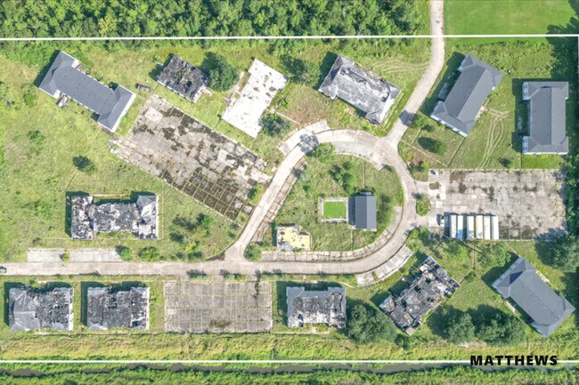 Plus de détails pour 1900 Prejean Dr, Lake Charles, LA - Multi-résidentiel à vendre