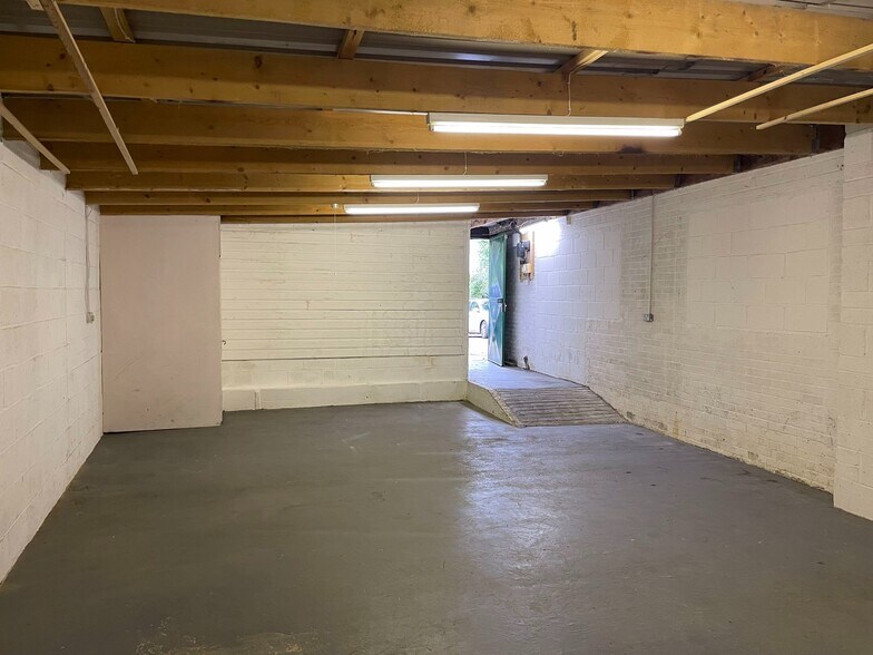 Unit 2, 100 Whitehill Rd, Southfleet à louer - Photo intérieure - Image 3 de 4