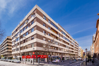 Plus de détails pour Calle Fernando el Católico, 61, Madrid - Multi-résidentiel à vendre