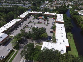 400 NW 65th Ave, Margate, FL - Aerial  map view