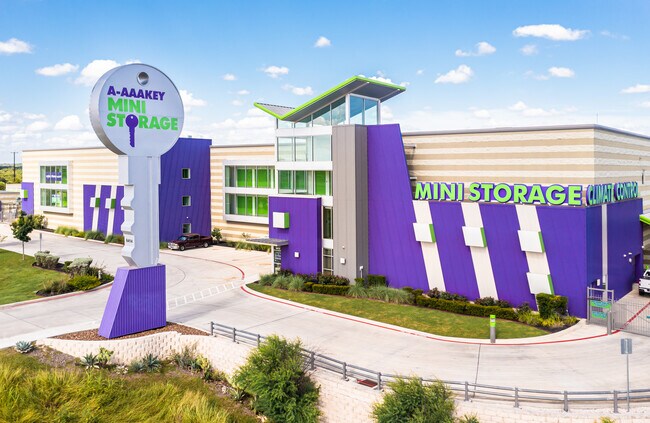 Plus de détails pour 6414 W Loop 1604 N, San Antonio, TX - Bureau à louer