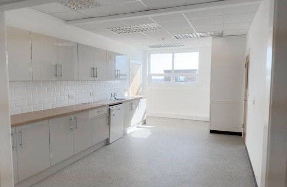 43-51 Shakespeare St, Southport for lease - Building Photo - Image 2 of 17