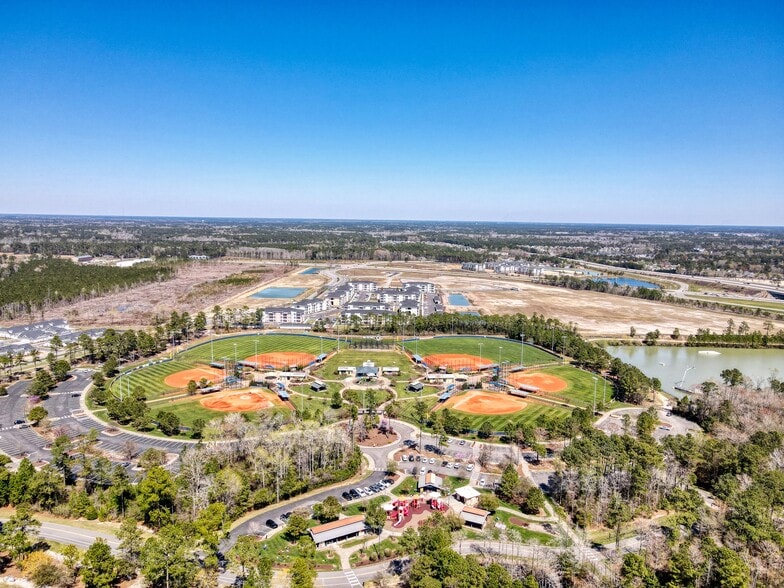 Champions, Myrtle Beach, SC for sale - Building Photo - Image 2 of 5