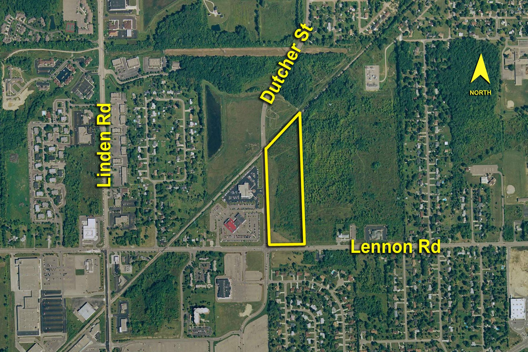Lennon Rd @ Dutcher St, Flint, MI à vendre Photo principale- Image 1 de 2