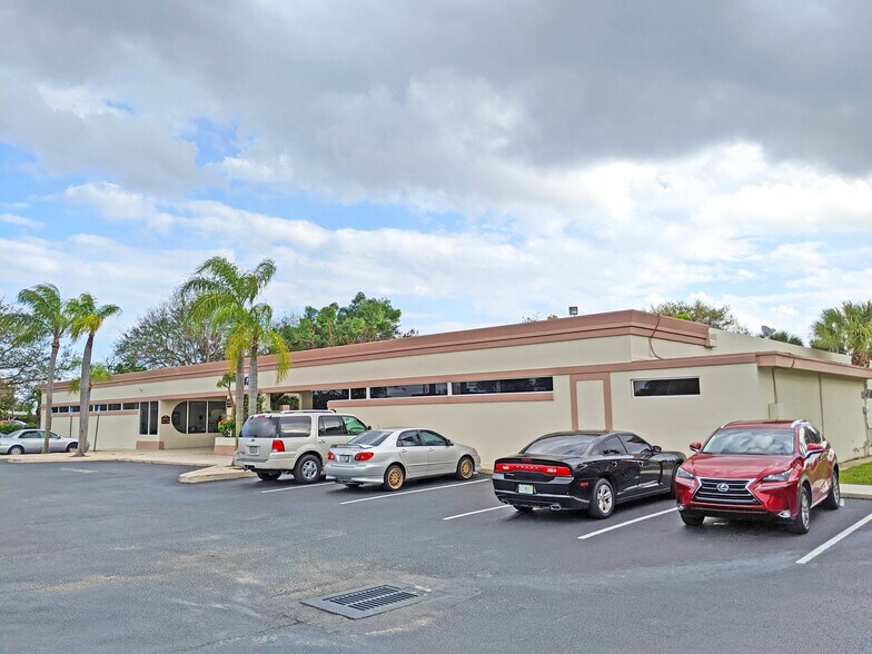3472 Forest Hill Blvd, West Palm Beach, FL à vendre - Photo principale - Image 1 de 1