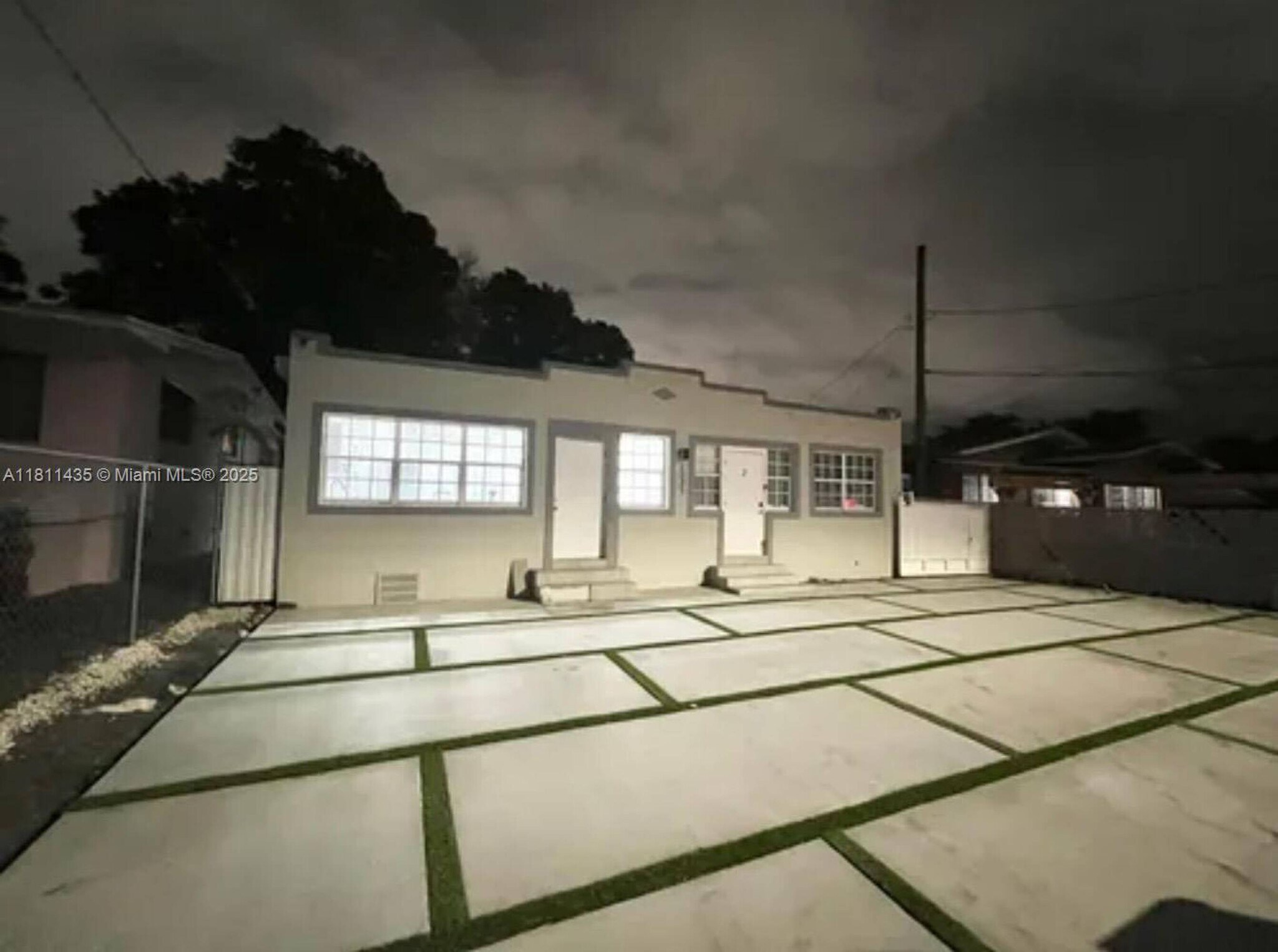 1237 NW 33rd Ave, Miami, FL for sale Primary Photo- Image 1 of 31