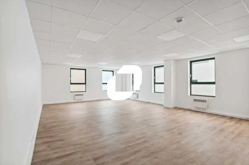 1-3 Rue De Ris, Viry-Châtillon for lease - Building Photo - Image 3 of 22