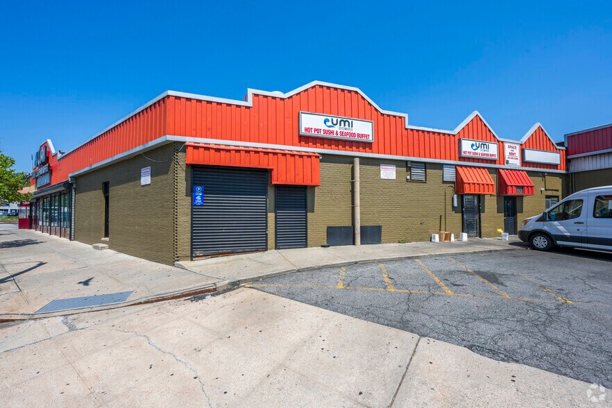 220-10-220-46 Hillside Ave, Jamaica, NY for lease - Primary Photo - Image 1 of 1
