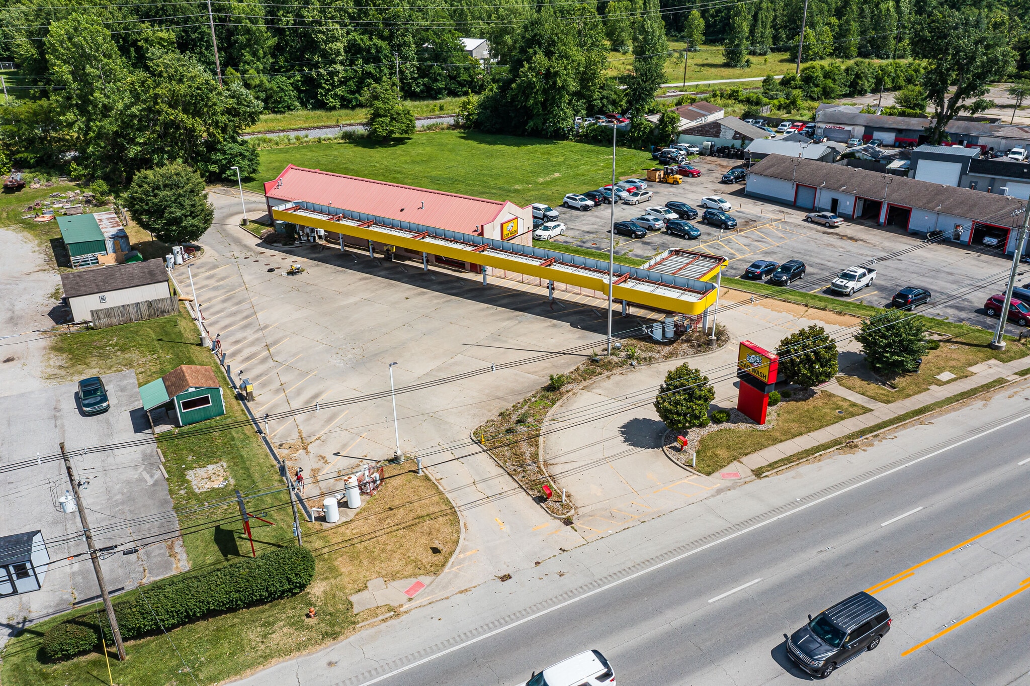 7773 Dixie Hwy, Louisville, KY for sale Building Photo- Image 1 of 12