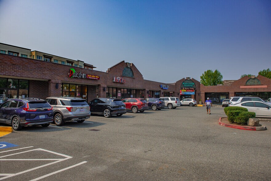 255 Central Way, Kirkland, WA à louer - Photo du bâtiment - Image 2 de 6