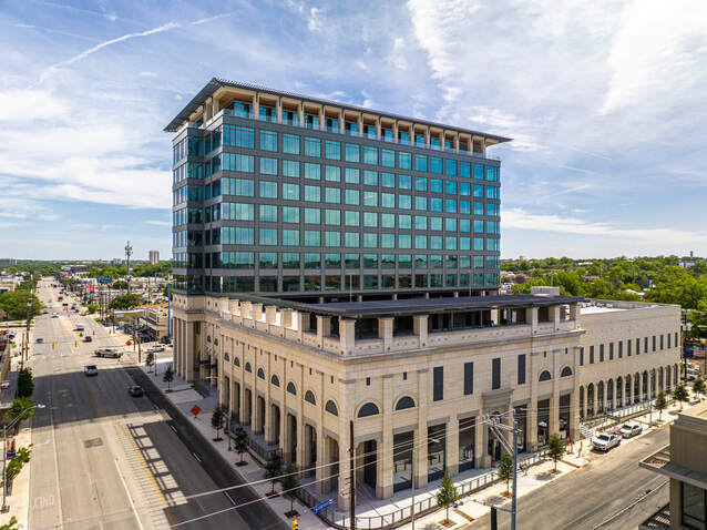 1900 Broadway St, San Antonio, TX for lease Building Photo- Image 1 of 19