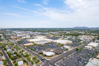 1928 E Highland Ave, Phoenix, AZ - Aérien  Vue de la carte