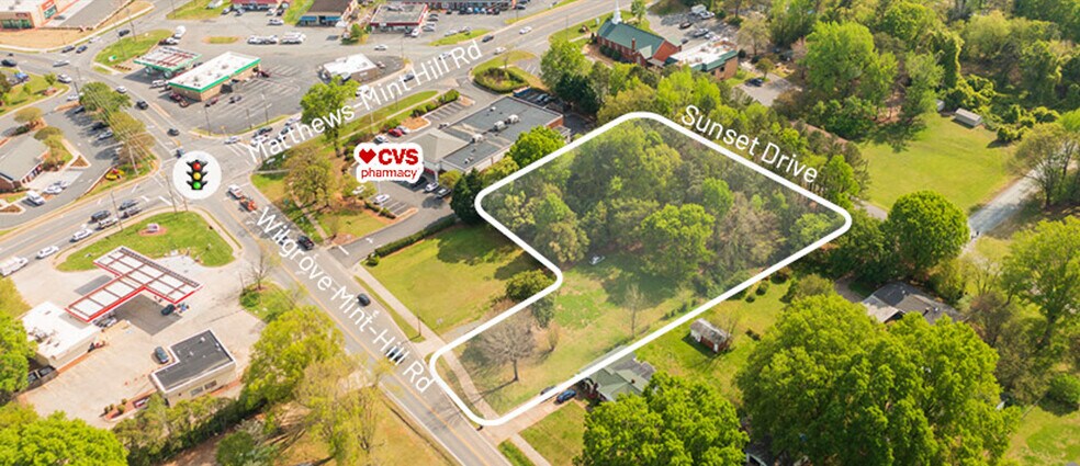 4332 Sunset Dr, Mint Hill, NC à vendre - Photo du bâtiment - Image 2 de 3