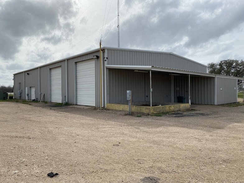 4007 US Highway 77 S, Victoria, TX à louer - Photo du bâtiment - Image 2 de 11