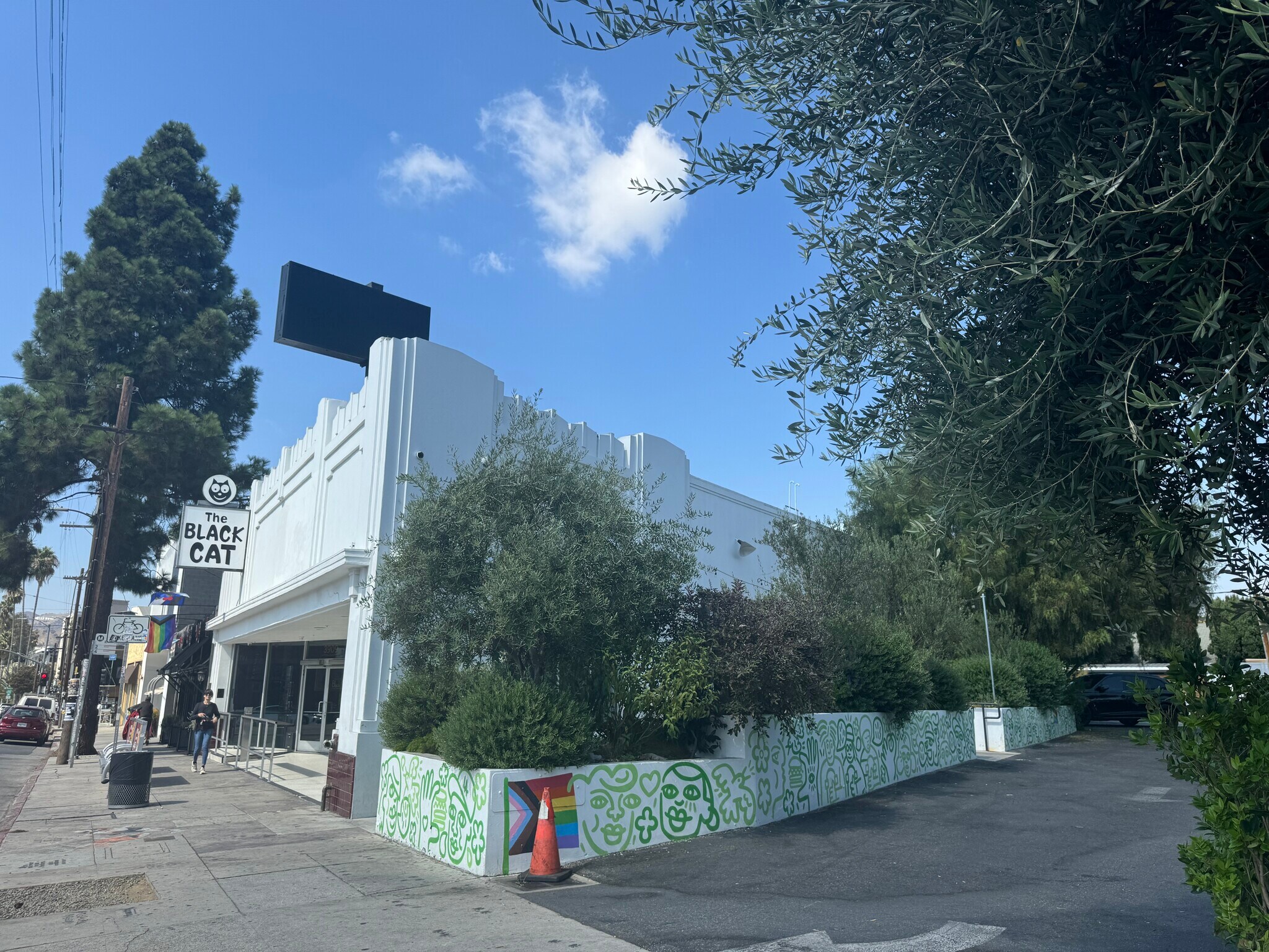 3903-3907 W Sunset Blvd, Los Angeles, CA à vendre Photo du bâtiment- Image 1 de 1