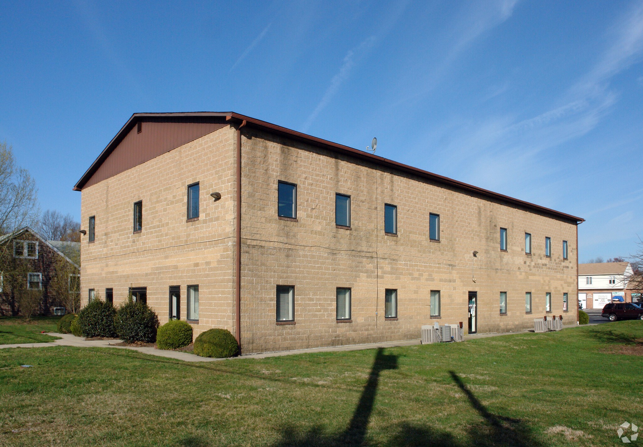 2450-2460 W Main St, Norristown, PA à louer Photo principale- Image 1 de 15