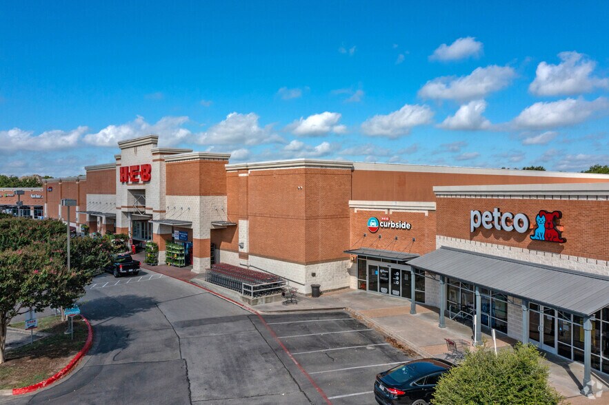 3750 Gattis School Rd, Round Rock, TX à louer - Photo du bâtiment - Image 2 de 6