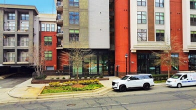 1750 Camden Rd, Charlotte, NC à louer Photo intérieure- Image 1 de 6