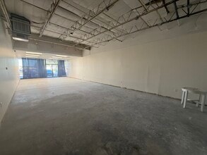 17503-17587 Imperial Valley Dr, Houston, TX for lease Interior Photo- Image 2 of 5