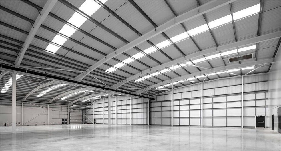 Cherry Orchard Way, Southend On Sea for lease - Building Photo - Image 3 of 21