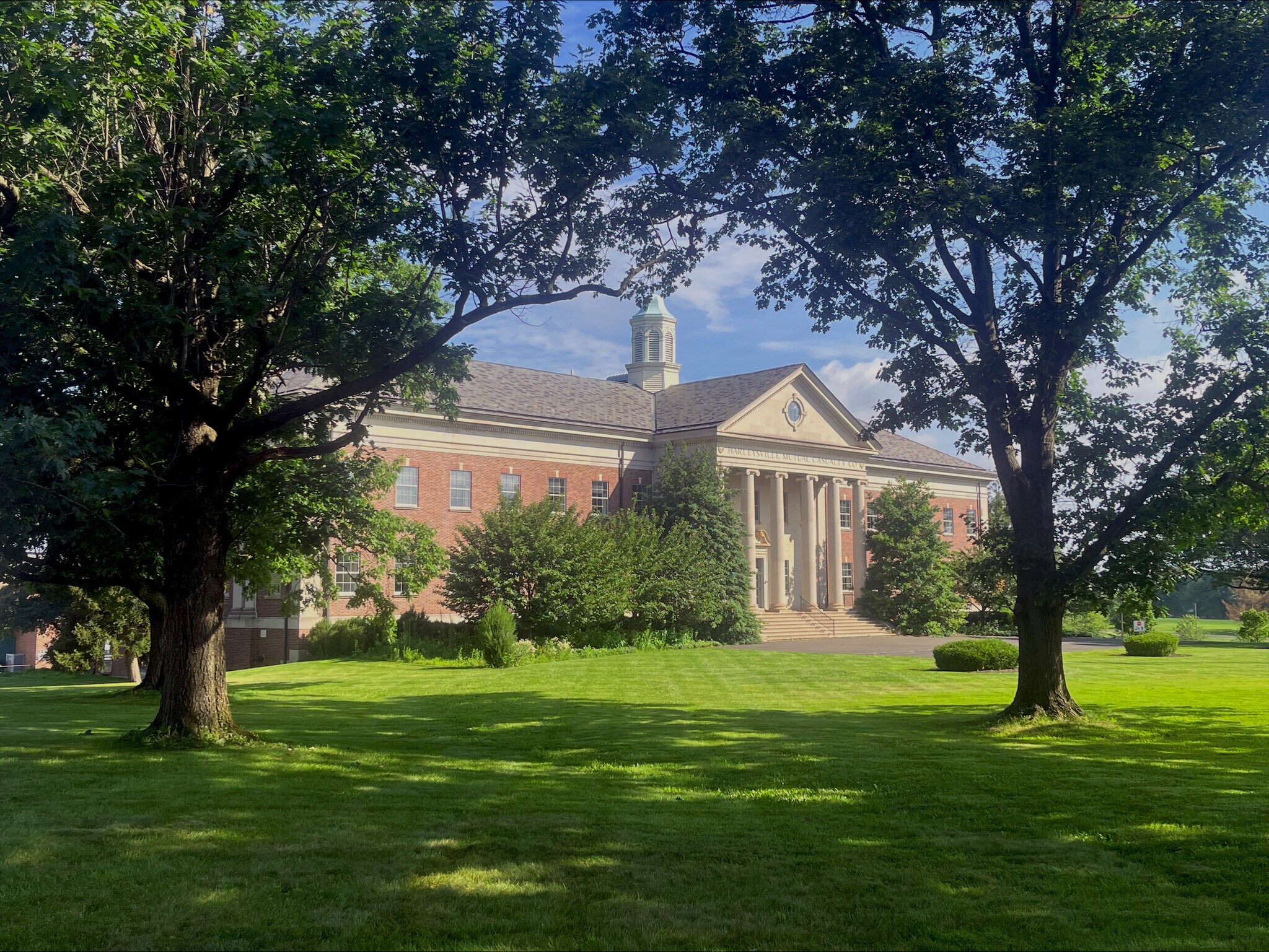 355 Maple Ave, Harleysville, PA à louer Photo principale- Image 1 de 4