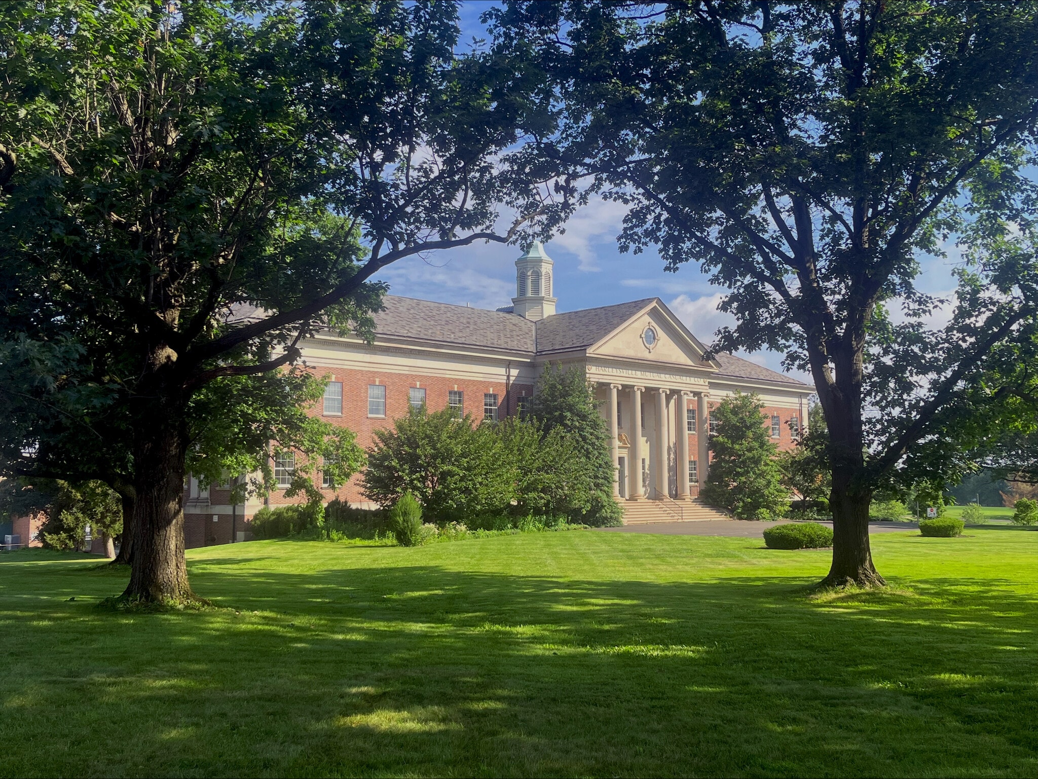 355 Maple Ave, Harleysville, PA for lease Primary Photo- Image 1 of 4