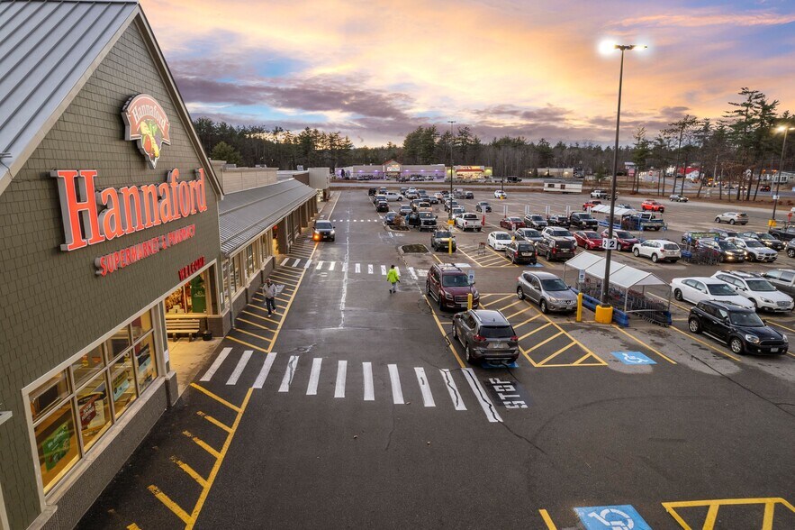 893 Route 16, Ossipee, NH à louer - Photo du bâtiment - Image 2 de 12