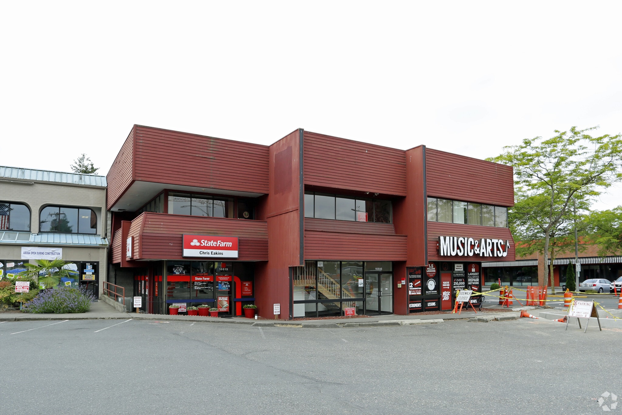 16615 Redmond Way, Redmond, WA for lease Primary Photo- Image 1 of 10