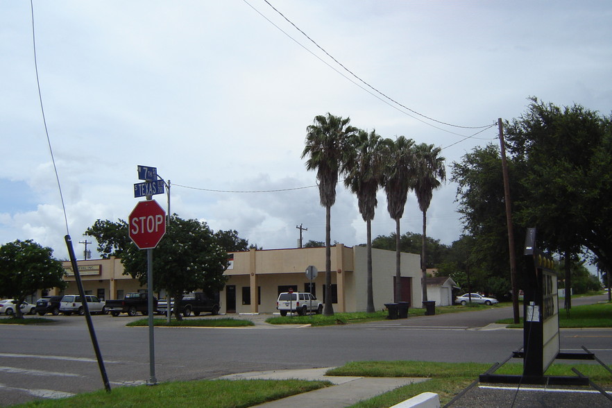 623 S Texas Blvd, Weslaco, TX for lease - Primary Photo - Image 1 of 2