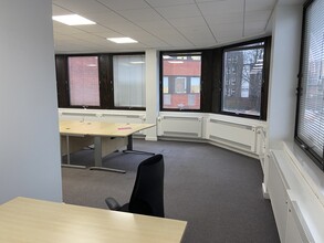 40 Cumberland Rd, London for lease Interior Photo- Image 2 of 6