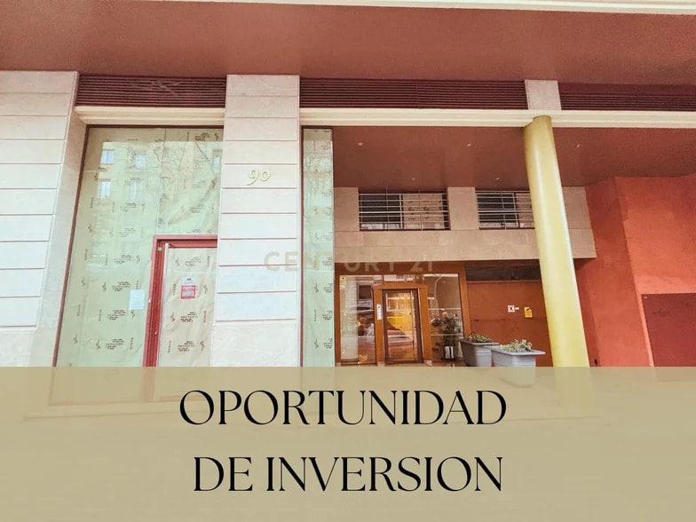 Multifamily in Barcelona, Barcelona for sale - Building Photo - Image 1 of 1