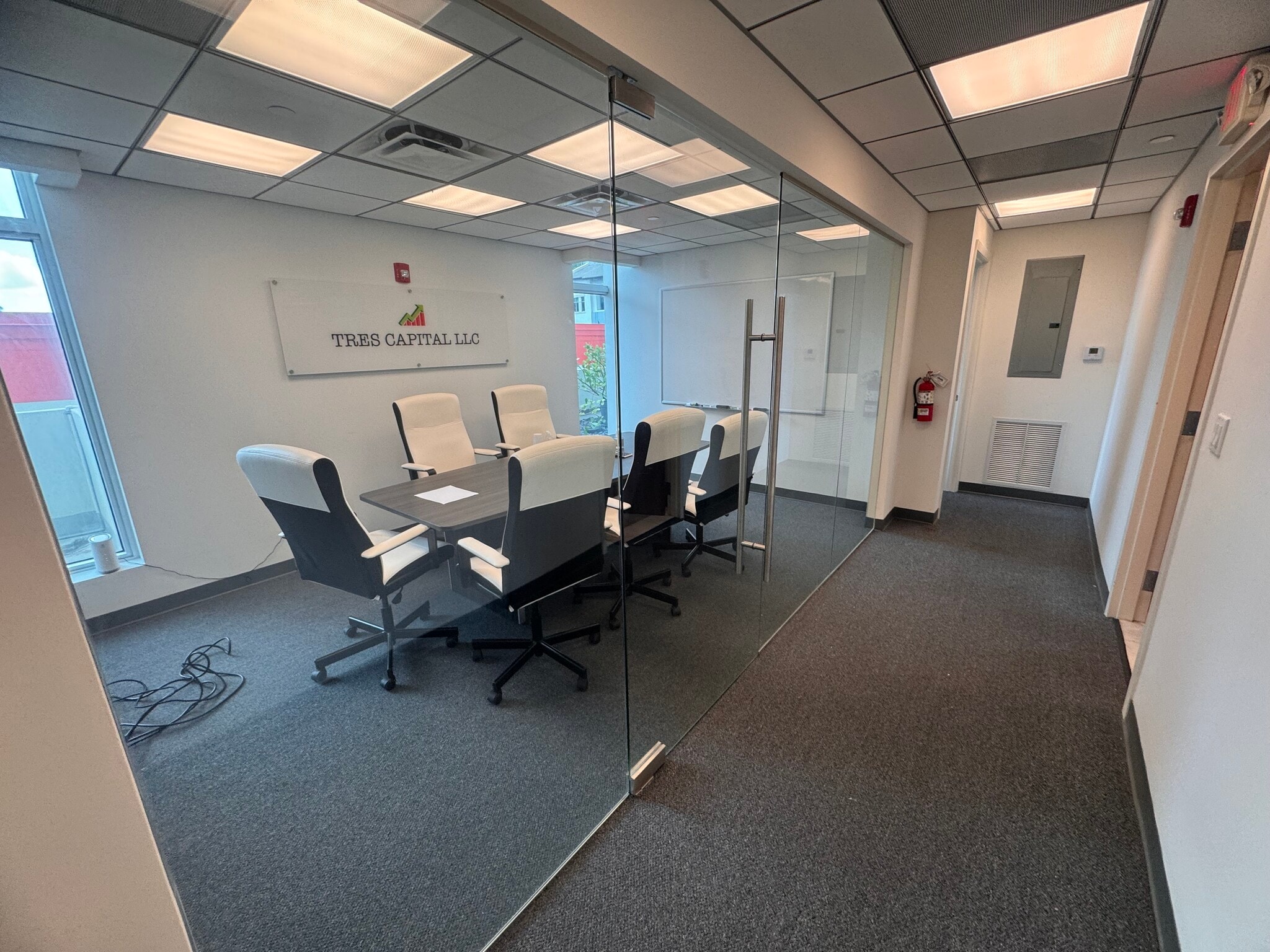 323 Sunny Isles Blvd, Sunny Isles Beach, FL for lease Building Photo- Image 1 of 2