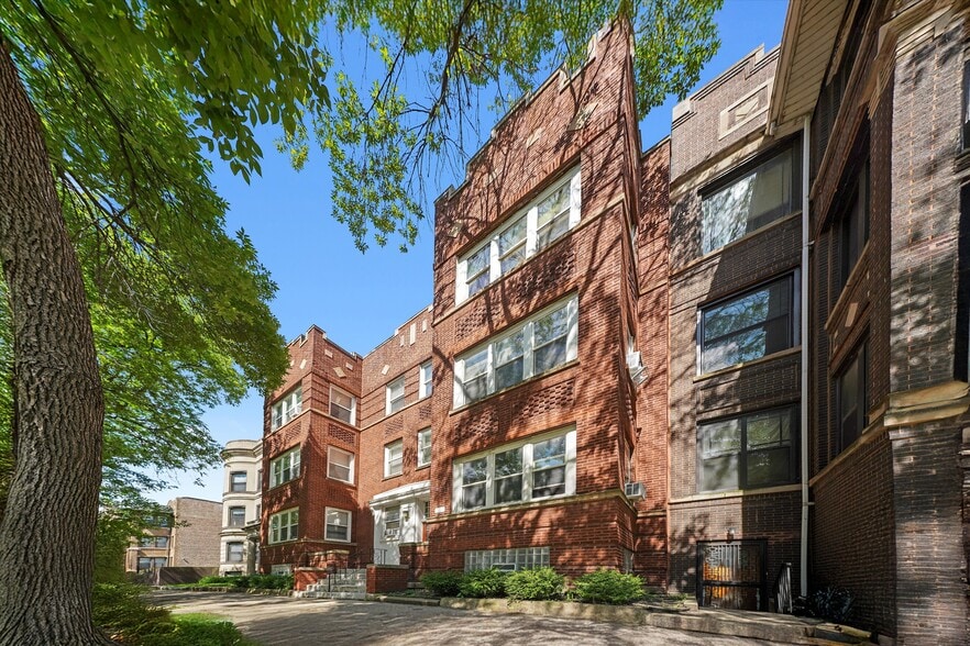 4131 S Michigan Ave, Chicago, IL for sale - Building Photo - Image 3 of 7