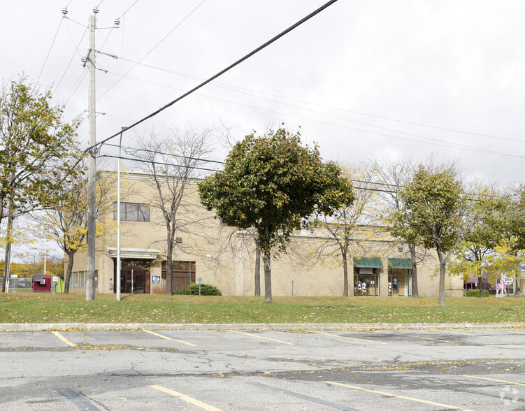 1170 Rue Volta, Boucherville, QC for lease - Building Photo - Image 2 of 2