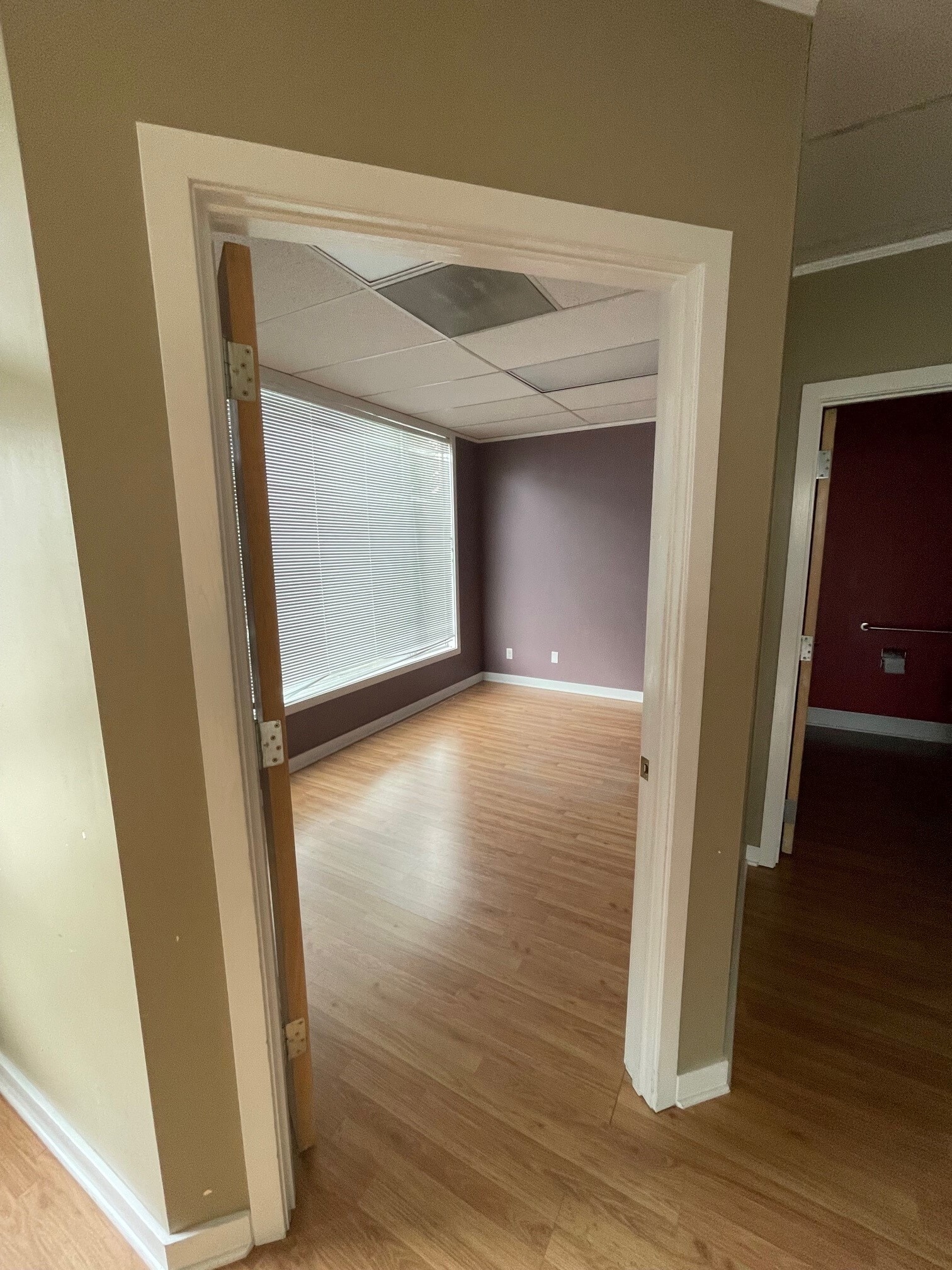 5339 Roosevelt Way NE, Seattle, WA à louer Photo intérieure- Image 1 de 9