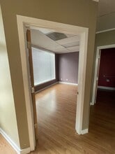 5339 Roosevelt Way NE, Seattle, WA à louer Photo intérieure- Image 1 de 9