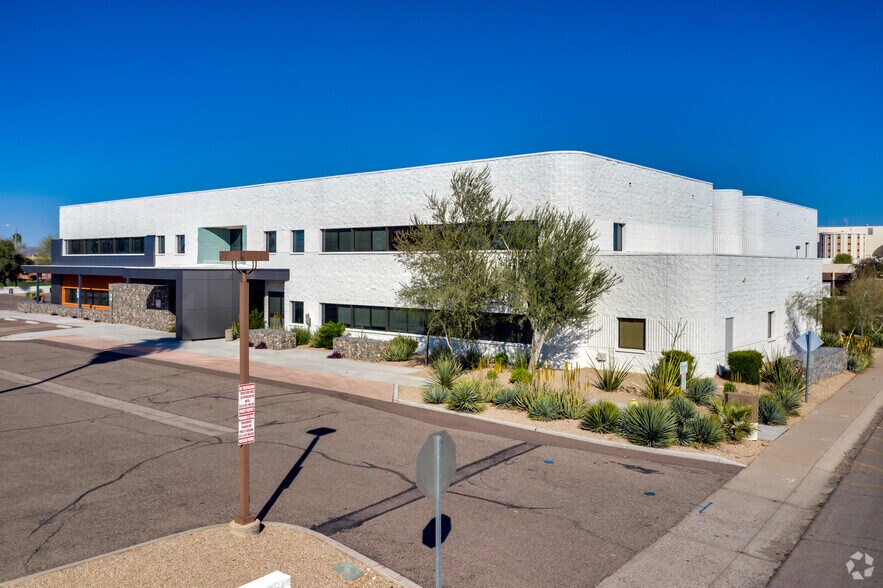 13041 N Del Webb Blvd, Sun City, AZ à louer - Photo du bâtiment - Image 2 de 3