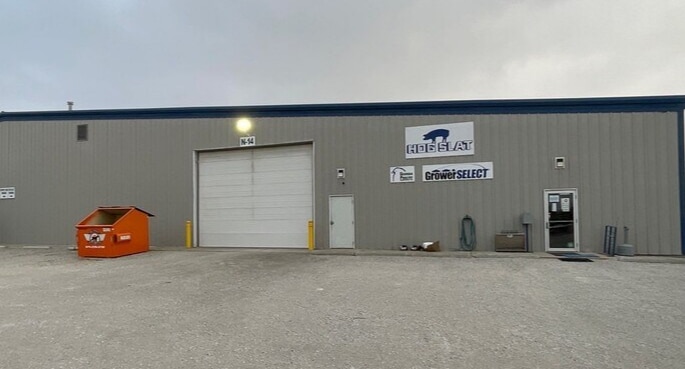 315 S Sycamore St, Flora, IN à louer Photo du bâtiment- Image 1 de 5