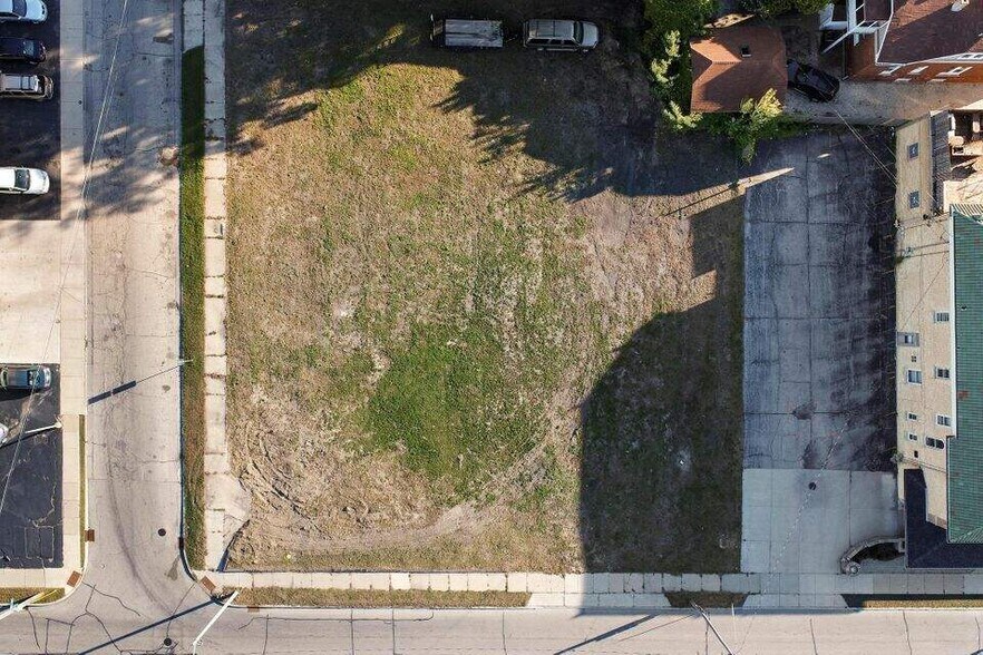 1101 60th St, Kenosha, WI for sale - Building Photo - Image 3 of 7