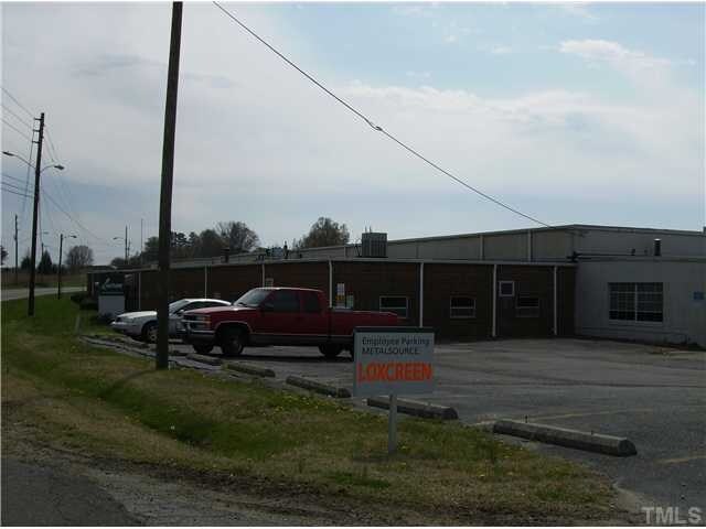 2300 Old Durham Rd, Roxboro, NC à vendre - Photo du bâtiment - Image 2 de 46